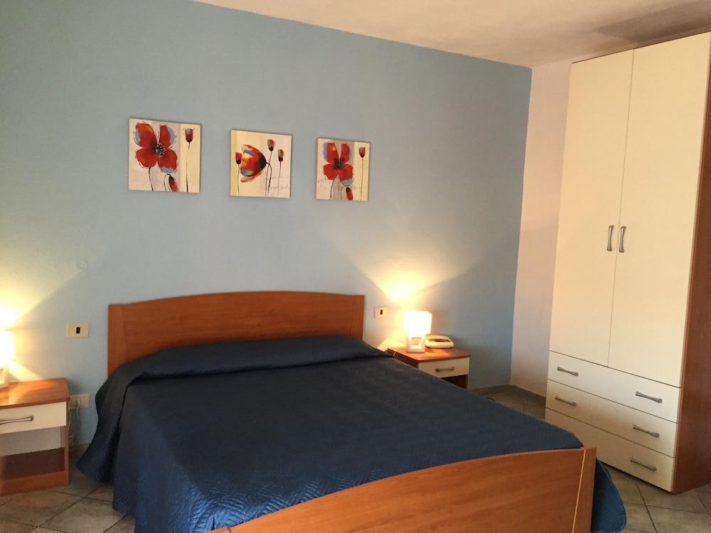 Hotel Sandalion Santa Teresa Gallura Kültér fotó